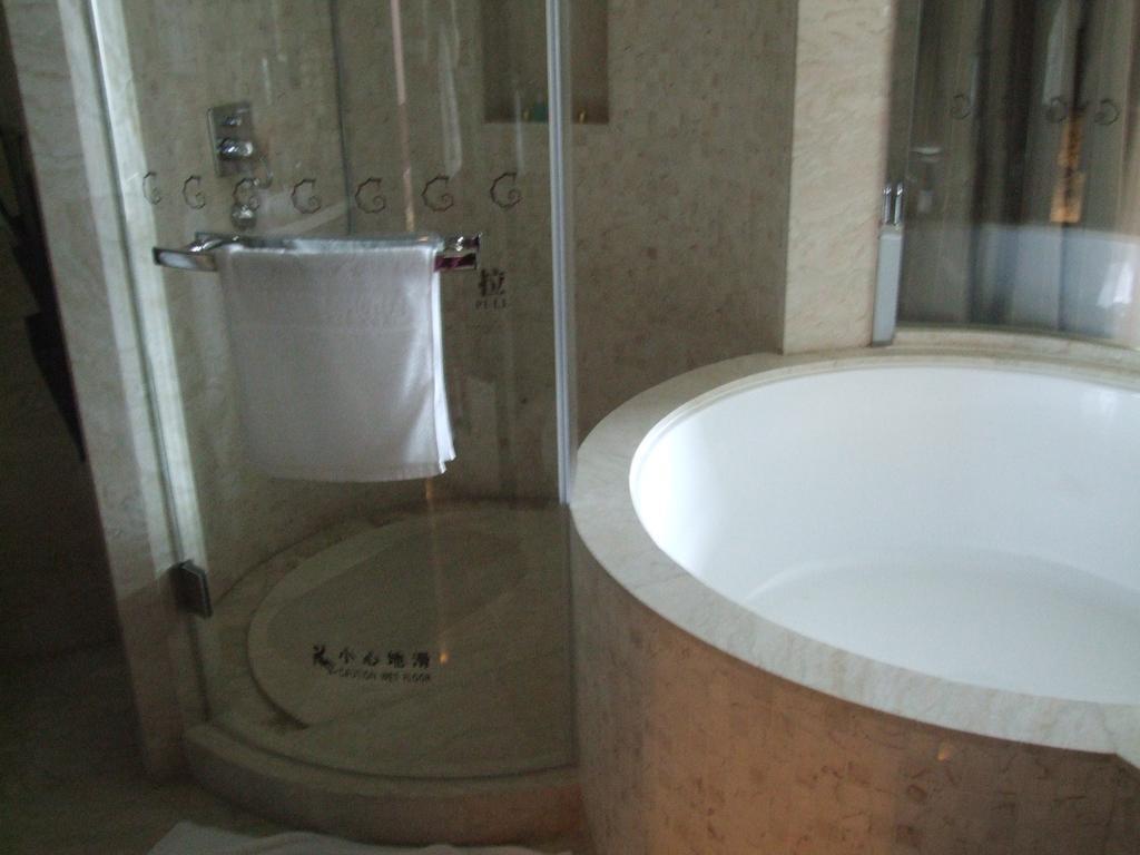 Southern Club Hotel Γκουανγκζού Δωμάτιο φωτογραφία